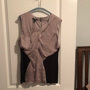 Sleeveless blouse
